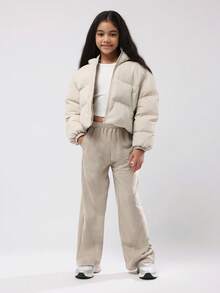 Áo khoác phồng SUMWON dành cho bé gái tuổi teen, có mũ trùm đầu, kiểu dáng ngắn, lót bông, giữ ấm, có túi bên hông, thích hợp cho đi học, dạo phố, đi nghỉ mát. - Màu be - Xem 5