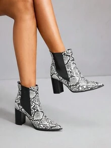 CUCCOO SZL 2025 Autumn/Winter New Fashion Snake Skin Pointed Toe Ankle Boots, Chunky Heel Chelsea Boots - Black and White - View 3