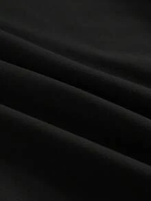 Manfinity Dauomo 男士休闲个性化字母印花短袖T恤，艺术图案 - 黑色 - 查看 4