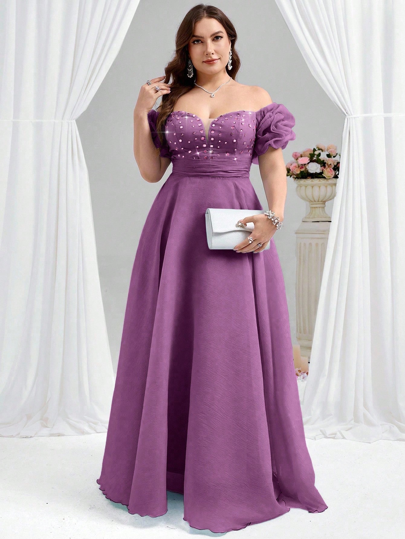 فستان أنيق بياقة V عميقة وأكمام قصيرة منتفخة وطيات...