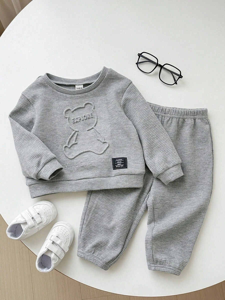 SHEIN 2 件套男婴/女婴可爱灰色 3D 熊卡通印花长袖运动衫和慢跑运动服，男女通用婴儿服装，婴儿冬季服装 - 灰色 - 查看 1