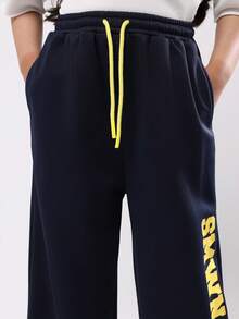 SUMWON 宽松少女阔腿慢跑裤，饰有黄色文字图案和星星细节，休闲街头风秋冬下装，舒适百搭 - 藏蓝色 - 查看 6