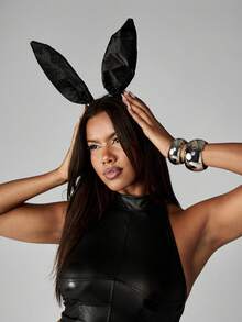 MISSGUIDED Fascia per capelli con orecchie di coniglio in peluche nero, accessorio per costume di Ognissanti, vestito da festa, orecchie da coniglio per Pasqua, festival, cosplay, carnevale, celebrazione