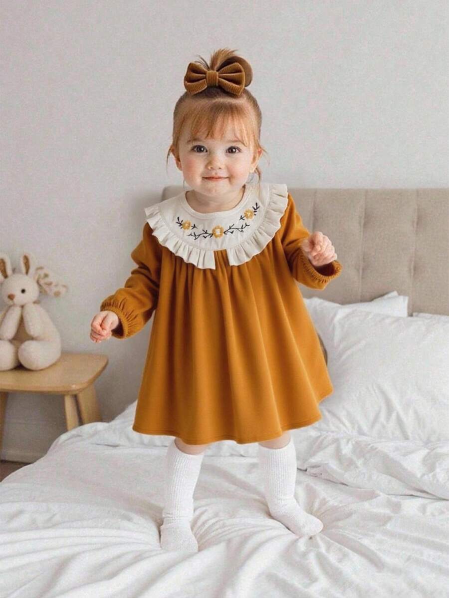 SHEIN Vintaside Kids 婴幼儿舒适秋季拼色荷叶边刺绣长袖休闲连衣裙 - 彩色 - 查看 1