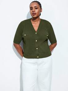 Maija 大码女式短袖针织上衣，饰有金属纽扣，适合商务休闲或秋季工作场合 - 軍綠色 - 查看 4