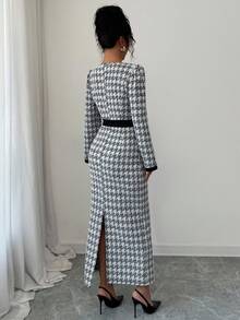 Elenzga Women's Elegant Autumn Long Sleeve Jacquard Black & White Decorative Pocket Plaid Textured Bodycon Maxi Dress, Versatile For Commute And Date