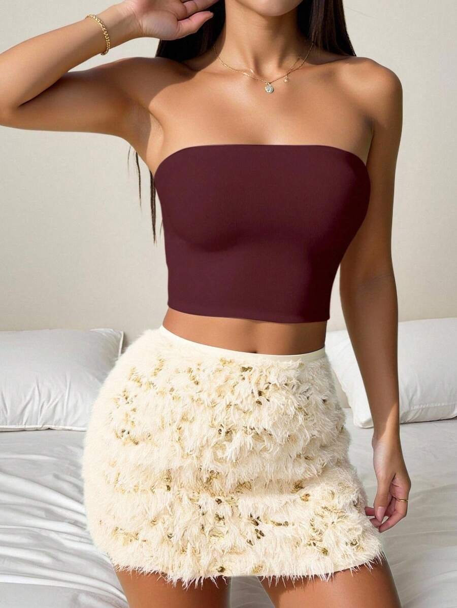 Zolique Red-Brown Off-Shoulder Crop Cami Top, Essential Basic, Going Out Highlight, Date Night Choice, Club Nightwear, Streetwear Edit, Concert Vibes, Y2K Appeal, Halloween & Party Classic Strapless Top Tube Top With Padding Cute Tube Top - Redwood - View 1