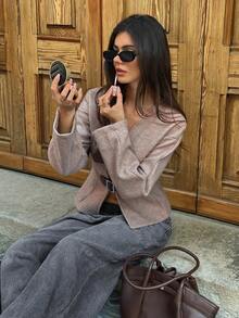 Aloruh 女士秋冬款带扣开衫外套 - 鏽棕色 - 查看 7