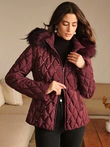 Anewsta 女式秋冬短款修身连帽人造毛领水钻缀饰酒红色风衣夹克 - 酒紅色 - 查看 5