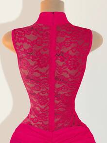 BamGleam Seksowna i modna sukienka w jednolitym kolorze z rozcięciem z boku i kołnierzykiem w stylu cheongsam z koronką - Wyrazisty róż - Zobacz 4