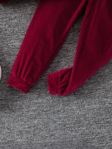 SHEIN Elladie kids Bộ 2 món đồ thể thao thoải mái tay dài có mũ trùm đầu cho bé gái, mùa thu - Màu Đỏ Sâu - Xem 6
