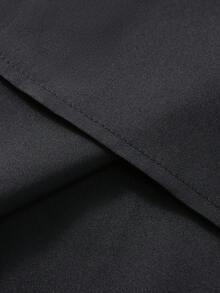 Manfinity Mode 男士黑色商务长袖撞色拼接衬衫，适合秋季 - 黑色 - 查看 8