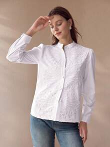 MOTF PREMIUM BLUSA CON BOTONES Y BORDADO - Blanco - Ver 7