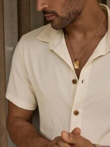 Manfinity VCAY Men's Casual Bubble Crepe Relaxed Fit Short Sleeve Shirt, Old Money - Yellow - View 2