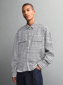 SUMWON Camisa de franela a cuadros corta con botones, manga larga, camisa de trabajo de estilo casual de calle, ajuste regular, con forro cepillado, ropa de trabajo utilitaria con bolsillos delanteros