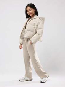 Áo khoác phồng SUMWON dành cho bé gái tuổi teen, có mũ trùm đầu, kiểu dáng ngắn, lót bông, giữ ấm, có túi bên hông, thích hợp cho đi học, dạo phố, đi nghỉ mát. - Màu be - Xem 7