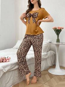 SHEIN Bộ đồ ngủ tay ngắn và quần họa tiết da báo trang trí nơ cho nữ - Nhiều màu - Xem 4