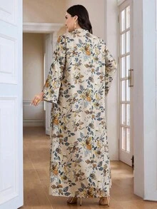Al Najma 大码女式花卉印花缺口领优雅长袖阿拉伯风长裙 - 彩色 - 查看 3
