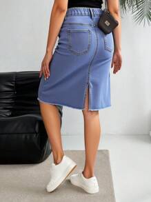 SHEIN Tween Girls Fashion Casual Y2k Vintage Cool Street Returns To School College Blue Denim Cut Out Ripped Frayed Perforated Design Stretch Tight Denim Skirt For Tween Girl Clothes Tween Girls Costume Dailywear And Tween Girl Winter And Fall Rave Outfits Festival And At Home Outfits Streetwear School Clothes