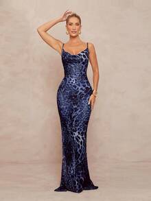 Lumalex Robe moulante à encolure plongeante avec imprimé léopard marron classique, fente haute sur la cuisse et détails de liens