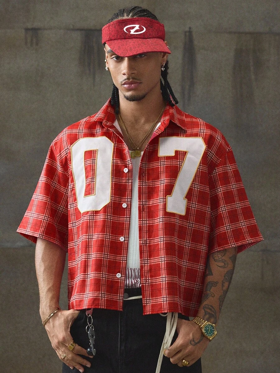 AXEPEAK Men's Casual Loose Fit Short Sleeve Woven Shirt, Fashionable Daily Wear - Red - View 1