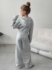 SHEIN Sparklyn Bộ 2 áo khoác nỉ ngắn cho bé gái + quần ống rộng phù hợp, áo khoác có thiết kế cạp chun, thoải mái khi mặc hàng ngày, thích hợp cho các buổi đi chơi và đi học - Xám - Xem 6