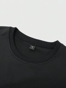 Manfinity EMRG 男士双口袋圆领纯色休闲短袖 T 恤，男友礼物