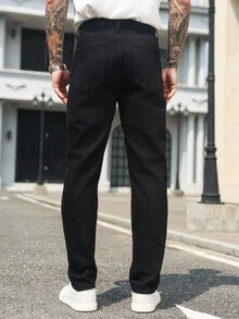 Manfinity LEGND 男士街头时尚十字水钻装饰口袋牛仔裤 - 黑色 - 查看 2