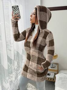 SHEIN EZwear Chaqueta con capucha de felpa tipo teddy con estampado de estilo universitario casual para mujer, otoño/invierno - Café integral - Ver 4