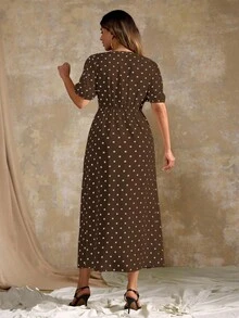 Roveilla 大码优雅波尔卡圆点V领短袖连衣裙 - 棕色 - 查看 2