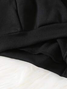 SHEIN 幼儿男童休闲时尚创意简约清爽字母标语图案印花卫衣和运动裤套装，适合秋冬季 - 黑色 - 查看 6