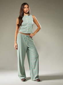MISSGUIDED Conjunto a juego de pantalón de pierna ancha y top corto sin mangas acanalado y a rayas con botones para verano, resort y vacaciones en la playa - Azul - Ver 4