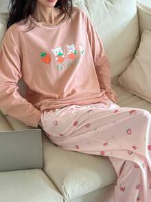 DAZY 卡通草莓熊印花全印花宽松女士睡衣上衣和裤子套装，秋季服装 - 粉色 - 查看 3