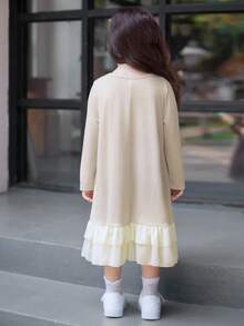 女孩休闲舒适时尚字母蝴蝶结印花圆领欧根纱下摆长袖连衣裙，适合春秋季日常穿着 - 彩色 - 查看 2