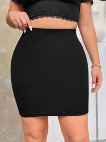 SHEIN EZwear Women's Plus Size Basic Slim Fit Solid Color Skirt - Black - View 1