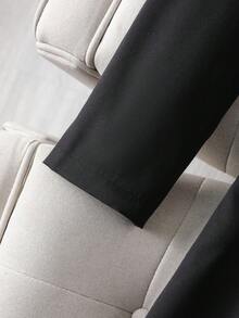 Franclia معطف ترنش أنيق متوسط الطول للنساء ذو تصميم معدني مثقب وأبازيم للخصر، مناسب للخريف والشتاء، باللون الأسود، مناسب للخروج والأناقة والأعمال المكتبية واليومية والمهنية والحضرية - الأسود - مشاهدة 7