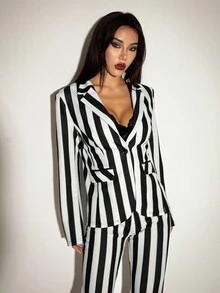 SHEIN ICON Women's Halloween Goth Style Black & White Striped Fitted Blazer Jacket And Flared Pants Suit, Autumn/Winter,Fall Tall Two Pieces Set Striped Two Pieces Set 2 Pieces Pant Sets Woman Black And White - Black and White - View 5