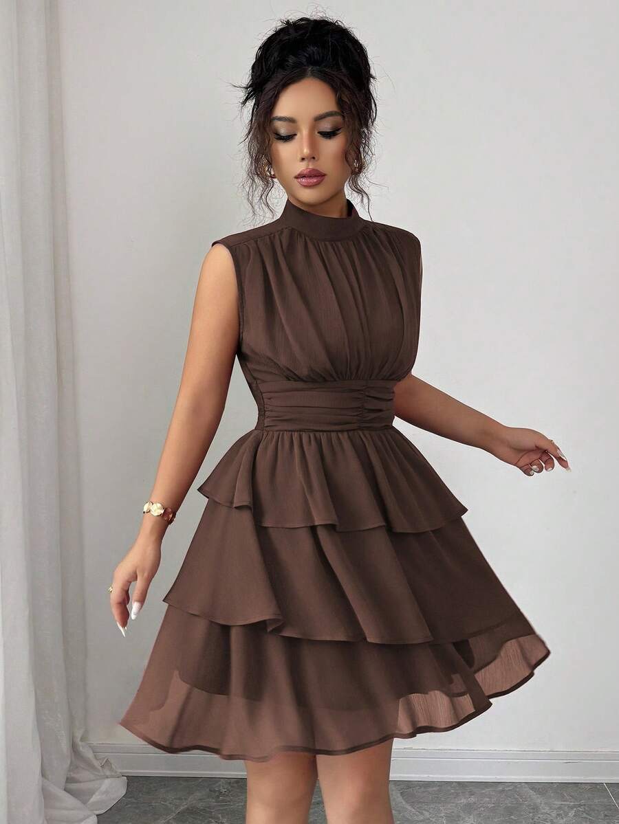 Elenzga Váy ngắn kiểu Ý không tay, dáng rộng, chất liệu voan voan màu trơn, họa tiết nhăn, cổ nhỏ, eo xếp ly, viền bèo nhún nhiều lớp, dành cho nữ, đi làm, tiệc trà chiều - Cà phê nâu - Xem 1