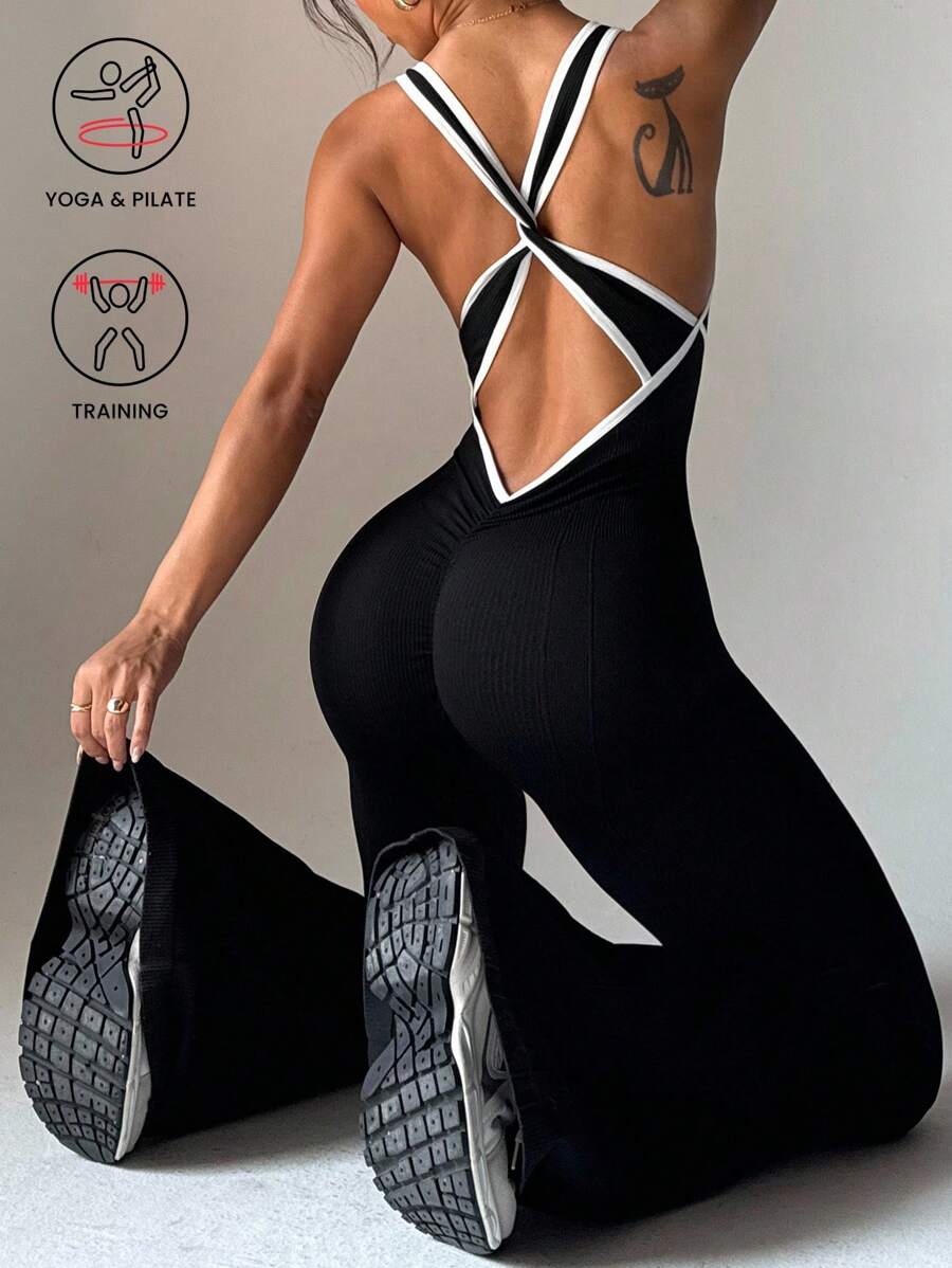 Dewbera 1 Bộ đồ tập yoga cổ tròn không tay màu tương phản có gân và quần ống loe cho nữ - Đen và trắng - Xem 1