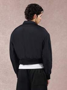 SUMWON 短款飞行员夹克高级时尚哈灵顿领黑色加厚冬季外套街头风格拉链前部都市现代休闲装 - 黑色 - 查看 2