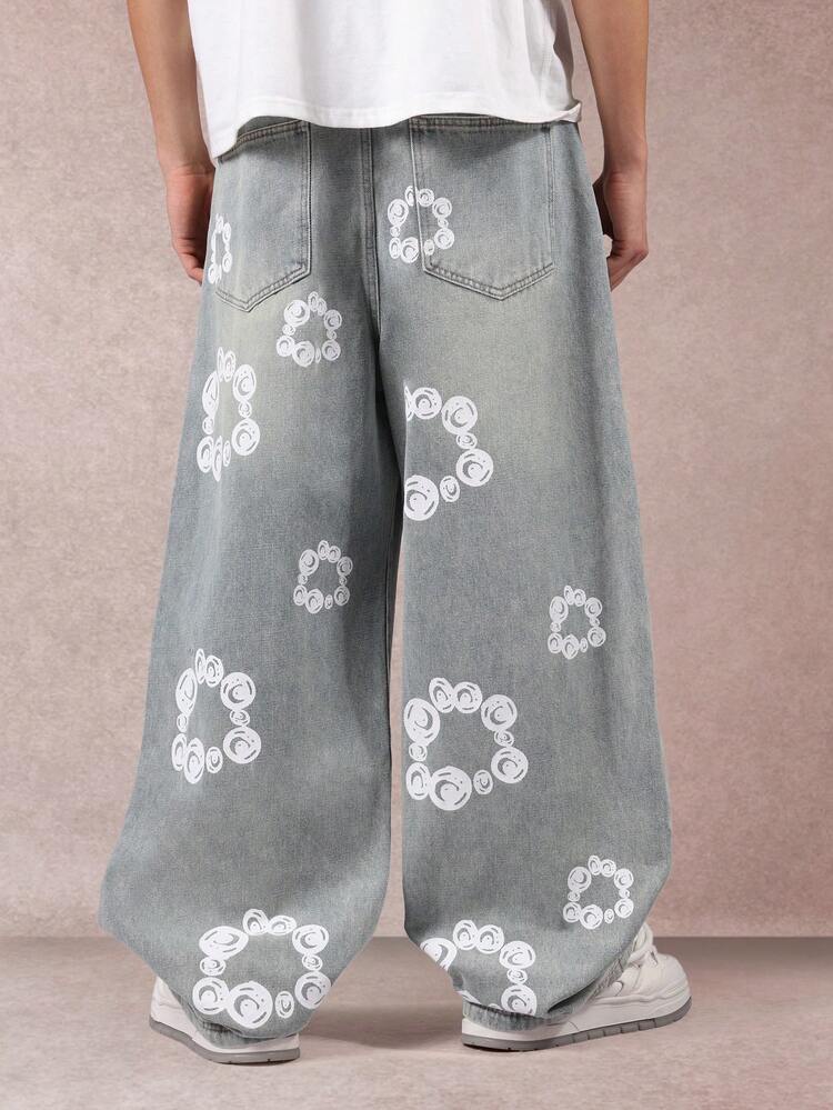 Bedruckte Jeanshose mit weitem Bein und kreisförmigem Muster