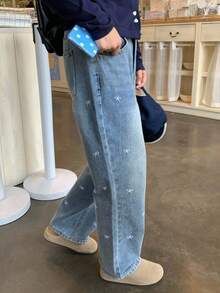 DAZY Teen Girl Straight Leg 7/8 Length Jeans With Bow Embroidery, Sweet Student For Fall - Medium Wash - View 2