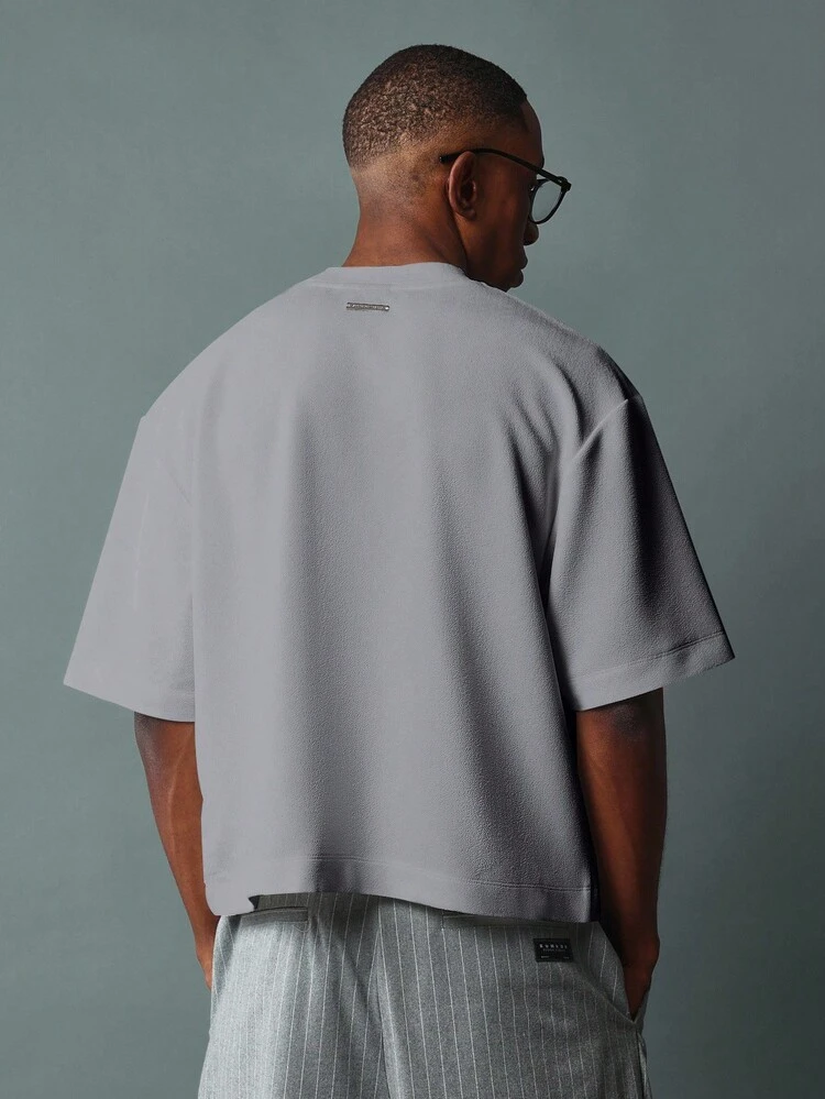 T-shirt ras du cou coupe carrée avec ourlet court