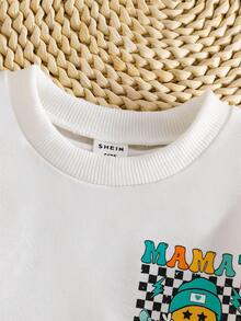 SHEIN Playful Pals 2件組男嬰白色秋季可愛度假套裝 棋盤格面料「MAMA'S BOY」字母印花短袖運動衫與運動長褲 嬰兒服飾 - 彩色 - 查看 7