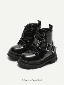 Cozy Pixies 1 双时尚百搭金属扣黑色软底系带踝靴，适合秋冬季