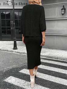 SHEIN LUNE 2 件套：女式蝙蝠袖圆领 T 恤和紧身中长直筒裙，毛绒纹理面料，休闲通勤优雅装扮，秋冬季保暖