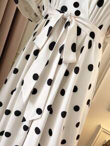 Celure Vestido midi casual plus size feminino, elegante, decote em V, manga curta, franzido, bolinhas, para uso diário e de férias, adequado para várias ocasiões