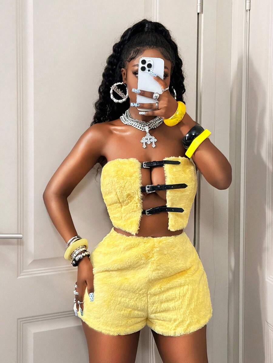 BamGleam Women's Buckle Design Hollow-Out Fluffy Sexy Cropped Tube Top - Yellow - View 1