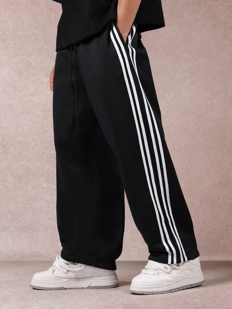 Wide Leg Sweatpants With Contrast Side Stripes