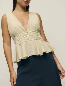 Nöista Sage Green Summer Elegant Vacation Holiday Women's V-Neck Ruched Waist Top With Covered Buttons,Flowy Peplum Hem Textured Boho Luxury Party Wedding - Apricot - View 7